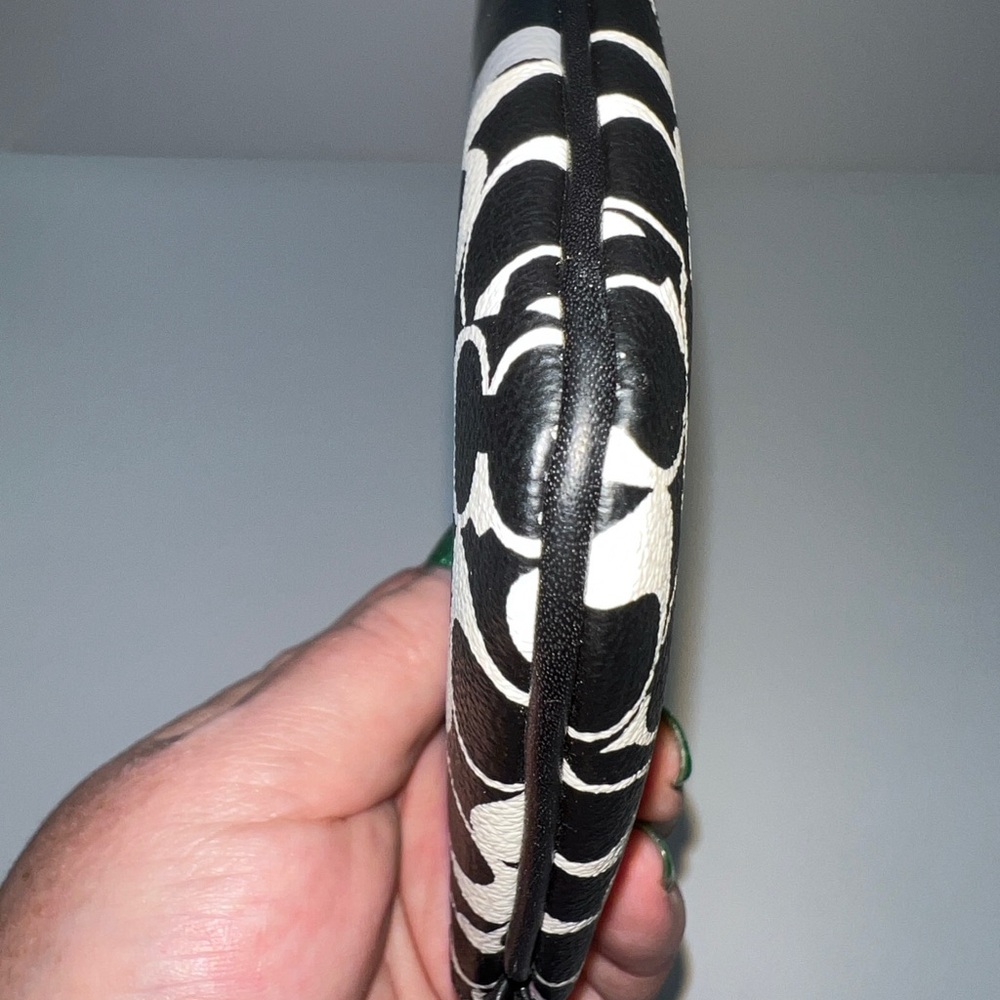 NWOT Coach Black & White Monogram Wristlet - Picture 7 of 7